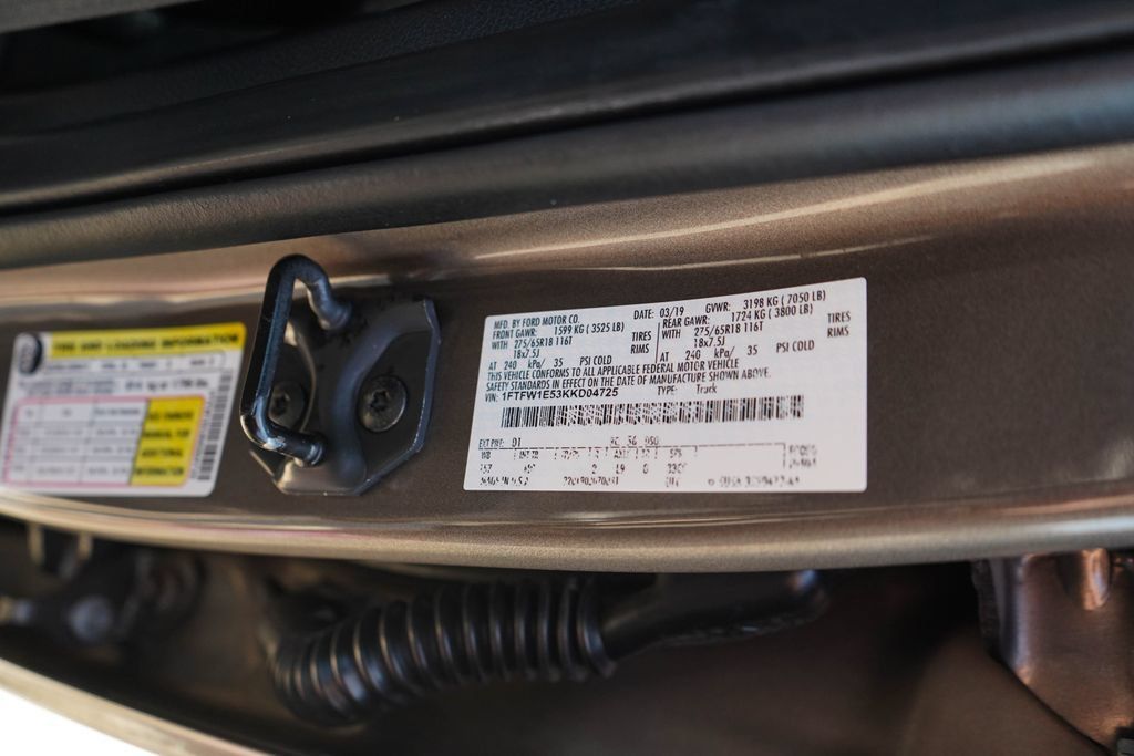 Used 2019 Ford F150 XLT w/ Equipment Group 302A Luxury AWD/4WD image 39