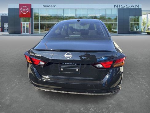 New 2025 Nissan Altima 2.5 S image 11
