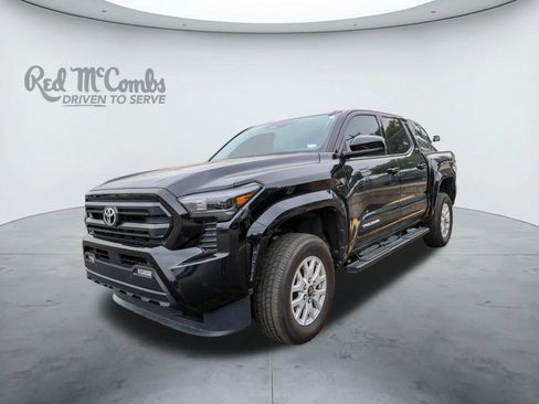 Certified 2025 Toyota Tacoma SR5 w/ SR5 Upgrade Package AWD/4WD image 1
