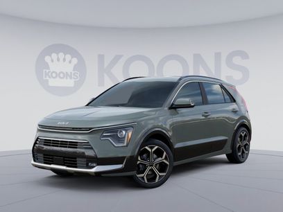 New 2025 Kia Niro EX Touring