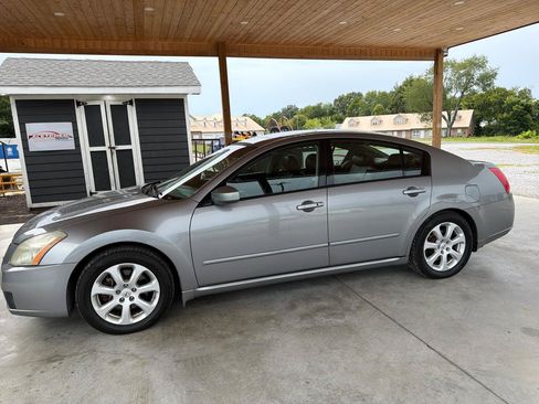 Used 2008 Nissan Maxima 3.5 SL w/ Platinum Edition Pkg FWD image 3