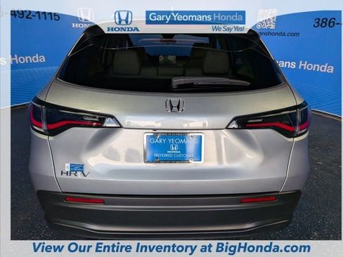 Used 2026 Honda HR-V LX image 8