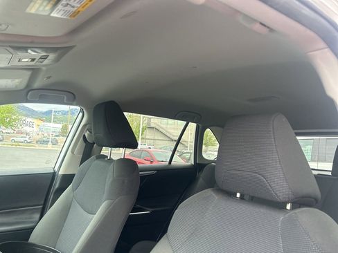 Used 2024 Toyota RAV4 LE image 18