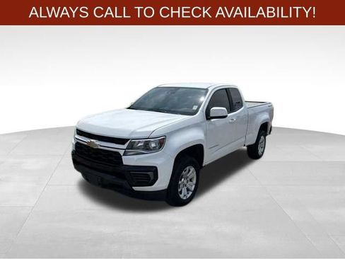 Used 2021 Chevrolet Colorado LT w/ Fleet Safety Package AWD/4WD image 3