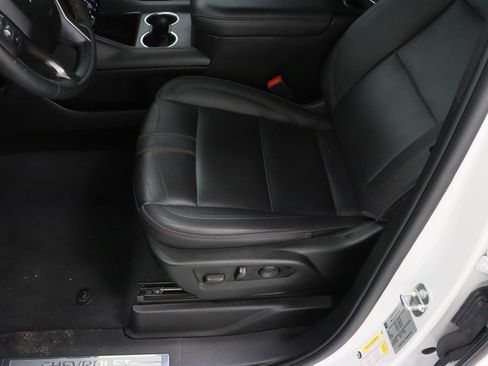 Used 2023 Chevrolet Tahoe RST AWD/4WD image 16