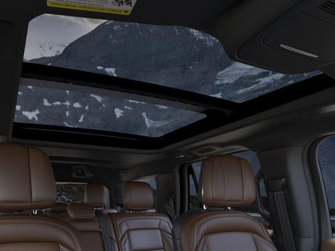 New 2026 Lincoln Navigator Reserve AWD/4WD image 22