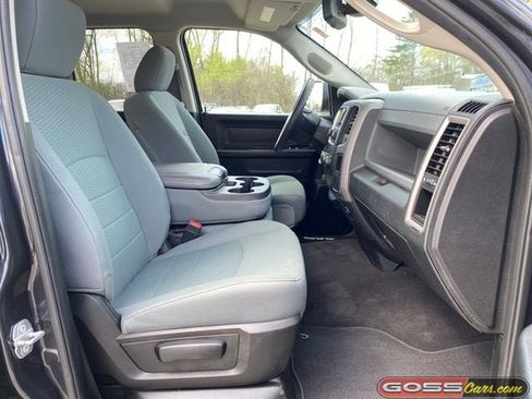 Used 2018 RAM 1500 Express AWD/4WD image 6