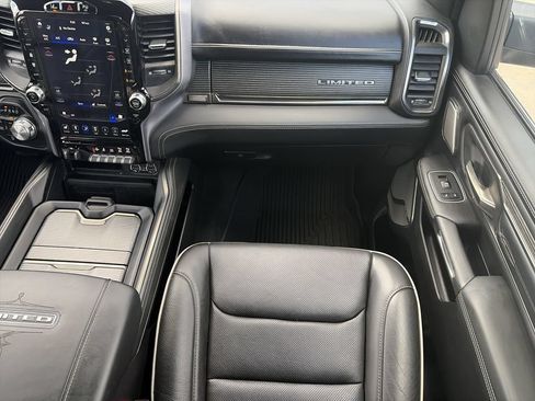 Used 2021 RAM 1500 Limited AWD/4WD image 16