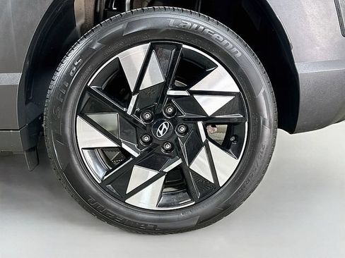 Used 2024 Hyundai Kona SEL FWD image 30