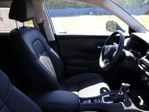 New 2027 Honda HR-V EX-L image 6