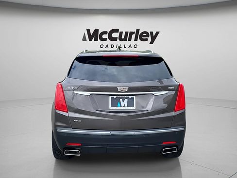 Used 2019 Cadillac XT5 Premium Luxury w/ Driver Assist Package AWD/4WD image 6