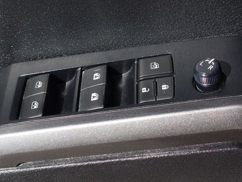 Used 2022 Toyota Tacoma TRD Pro AWD/4WD image 18