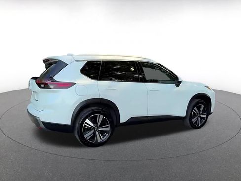 Used 2026 Nissan Rogue SL AWD/4WD image 15