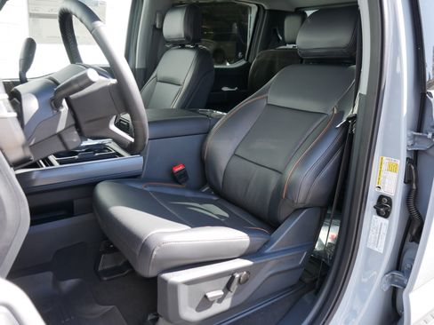 New 2025 Ford F250 Lariat w/ Lariat Ultimate Package image 42