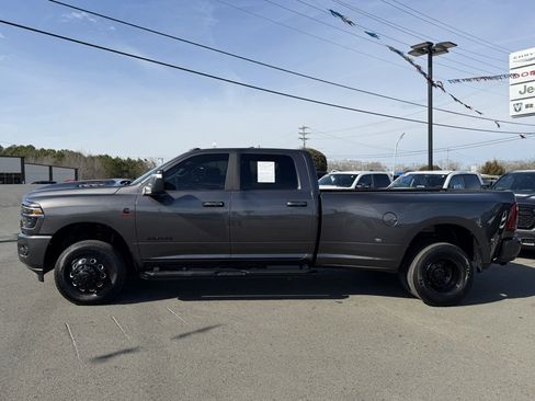 Used 2025 RAM 3500 Laramie w/ Night Edition image 7