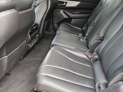 Used 2023 Acura MDX SH-AWD w/ Technology Package image 29