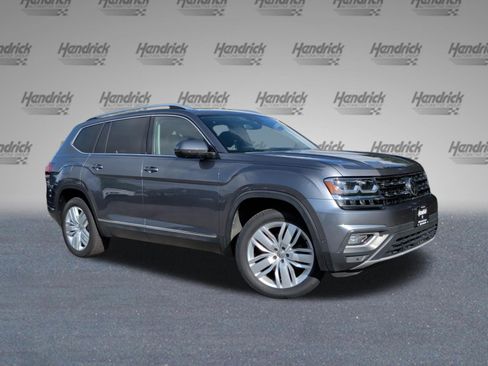 Used 2018 Volkswagen Atlas SEL Premium AWD/4WD image 2