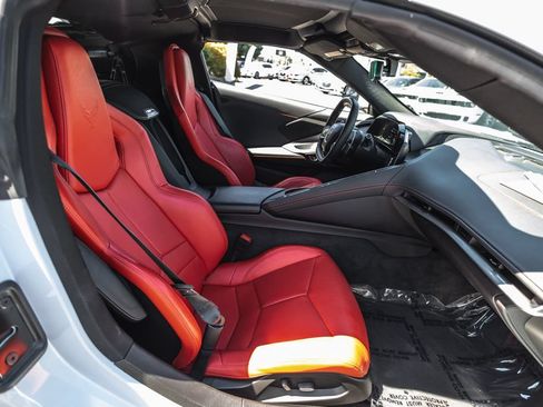 Used 2023 Chevrolet Corvette Stingray Coupe w/ 1LT RWD image 25