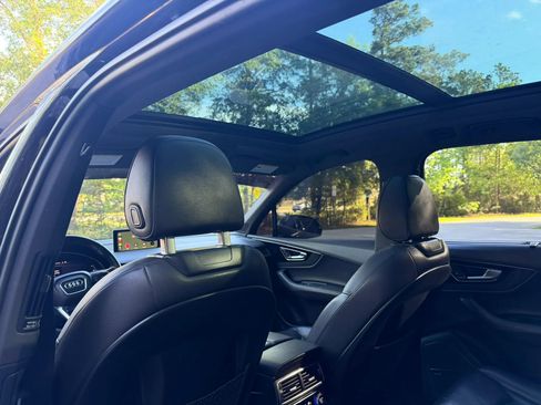 Used 2018 Audi Q7 3.0T Prestige w/ Prestige Package image 16