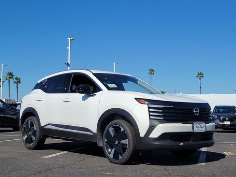 New 2026 Nissan Kicks SR image 21