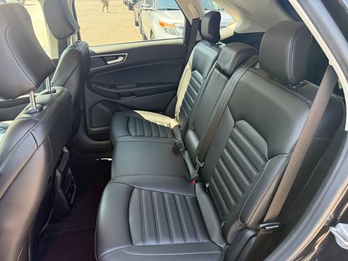 Used 2022 Ford Edge SEL w/ Convenience Package AWD/4WD image 23
