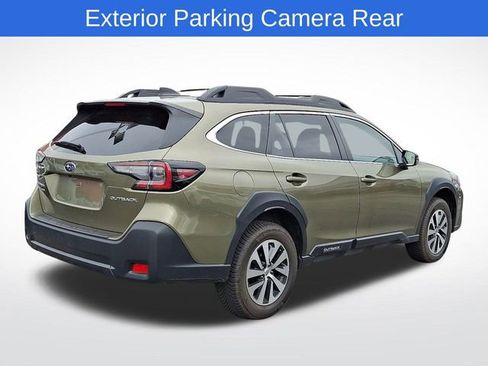 Used 2023 Subaru Outback Premium image 7