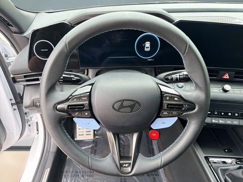 Used 2025 Hyundai Elantra N FWD image 15