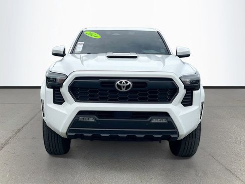 Used 2024 Toyota Tacoma TRD Sport w/ TRD Sport Upgrade Package RWD image 2