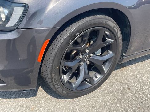 Used 2021 Chrysler 300 S RWD image 3