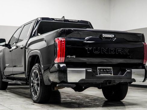 Used 2024 Toyota Tundra Limited AWD/4WD image 10