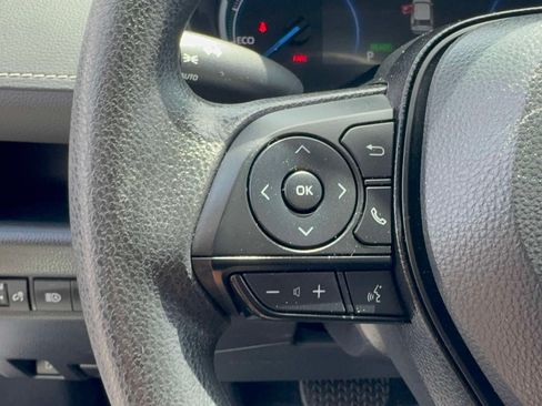 Certified 2025 Toyota RAV4 XLE AWD/4WD image 16