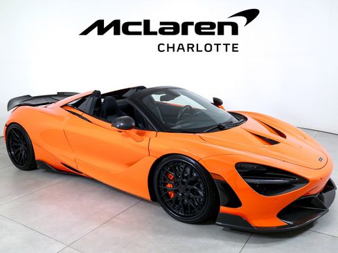 Used 2020 McLaren 720S Performance RWD image 2