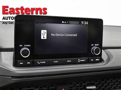 Used 2024 Honda Accord EX image 18