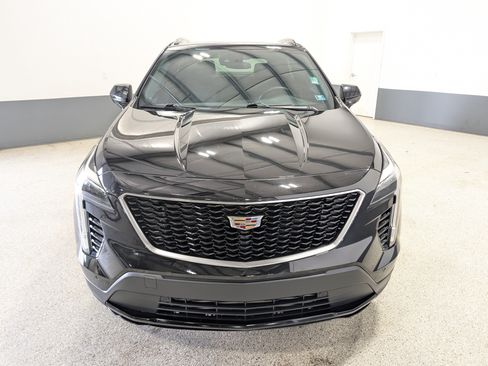 Used 2019 Cadillac XT4 Sport w/ Cold Weather Package AWD/4WD image 8