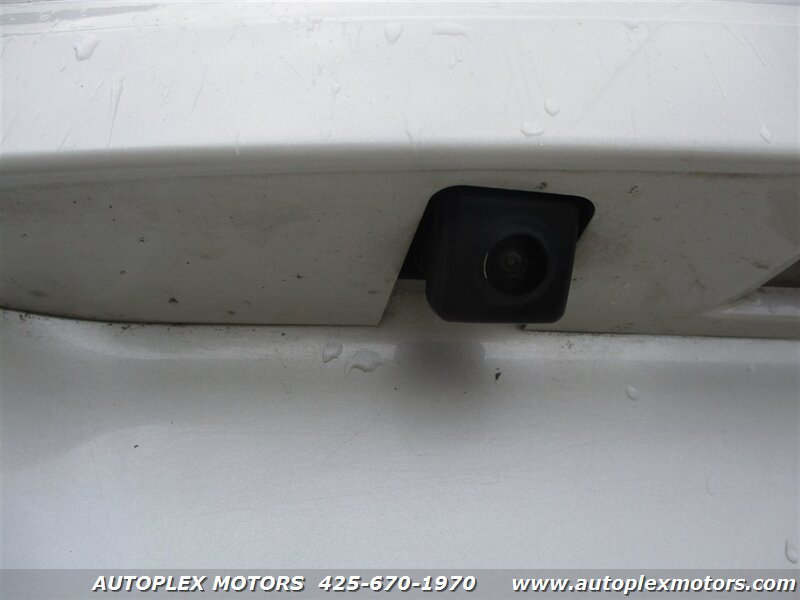 Used 2014 Subaru Crosstrek Touring AWD/4WD image 12