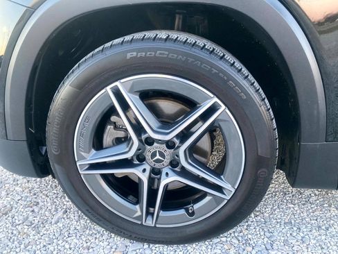 Used 2022 Mercedes-Benz GLB 250 4MATIC image 26