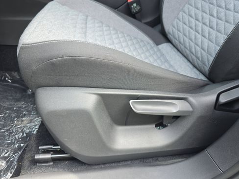 New 2025 Volkswagen Tiguan S image 27