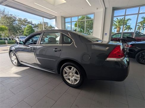 Used 2010 Chevrolet Impala LT w/ Convenience Package image 9
