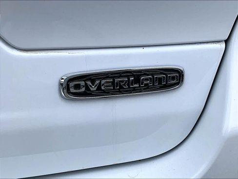 Used 2023 Jeep Grand Cherokee Overland image 28