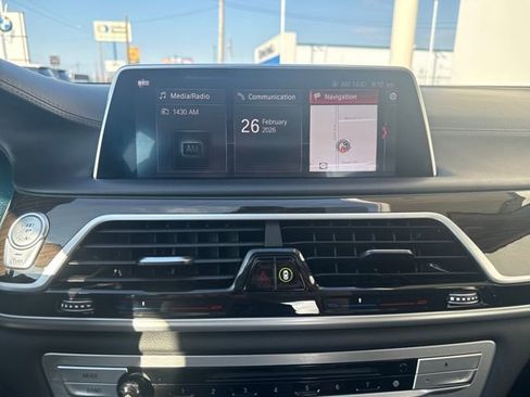Used 2019 BMW 740i xDrive 740i xDrive w/ Executive Package image 17