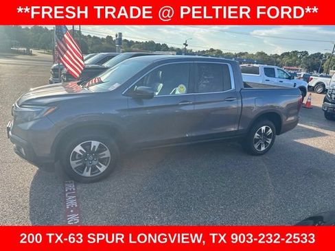 Used 2017 Honda Ridgeline RTL-T image 4