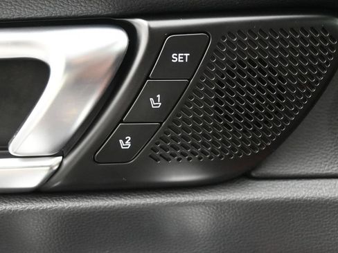 Used 2024 Kia Telluride SX AWD/4WD image 5