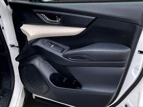 Used 2020 Subaru Ascent Premium w/ Convenience Package image 19