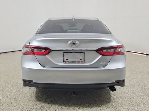 Used 2024 Toyota Camry LE w/ Convenience Package FWD image 6