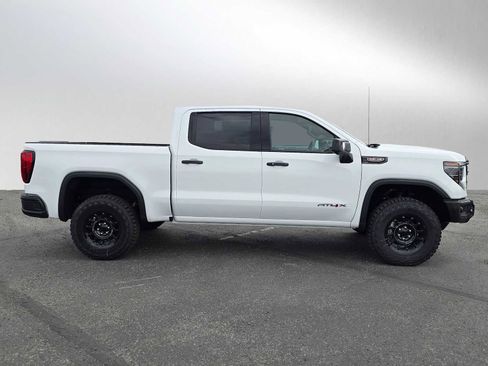 New 2024 GMC Sierra 1500 AT4X w/ AT4X AEV Edition image 8