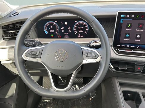 New 2026 Volkswagen Tiguan S FWD image 14