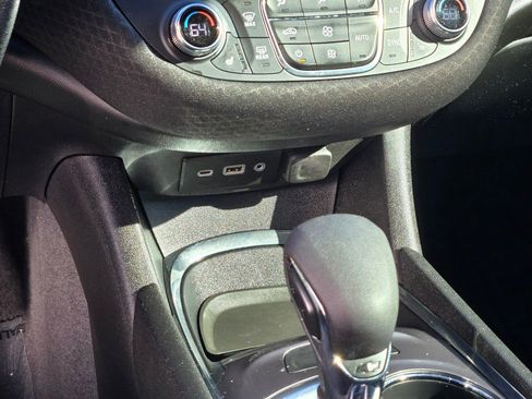 Certified 2023 Chevrolet Malibu LT image 26