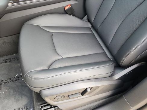 New 2026 Audi Q8 Premium Plus image 24