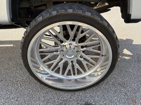 Used 2018 Ford F250 XL w/ STX Appearance Package image 23