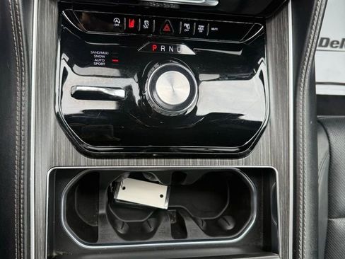 Used 2024 Jeep Wagoneer L Series II w/ Flexible Seating Group image 40